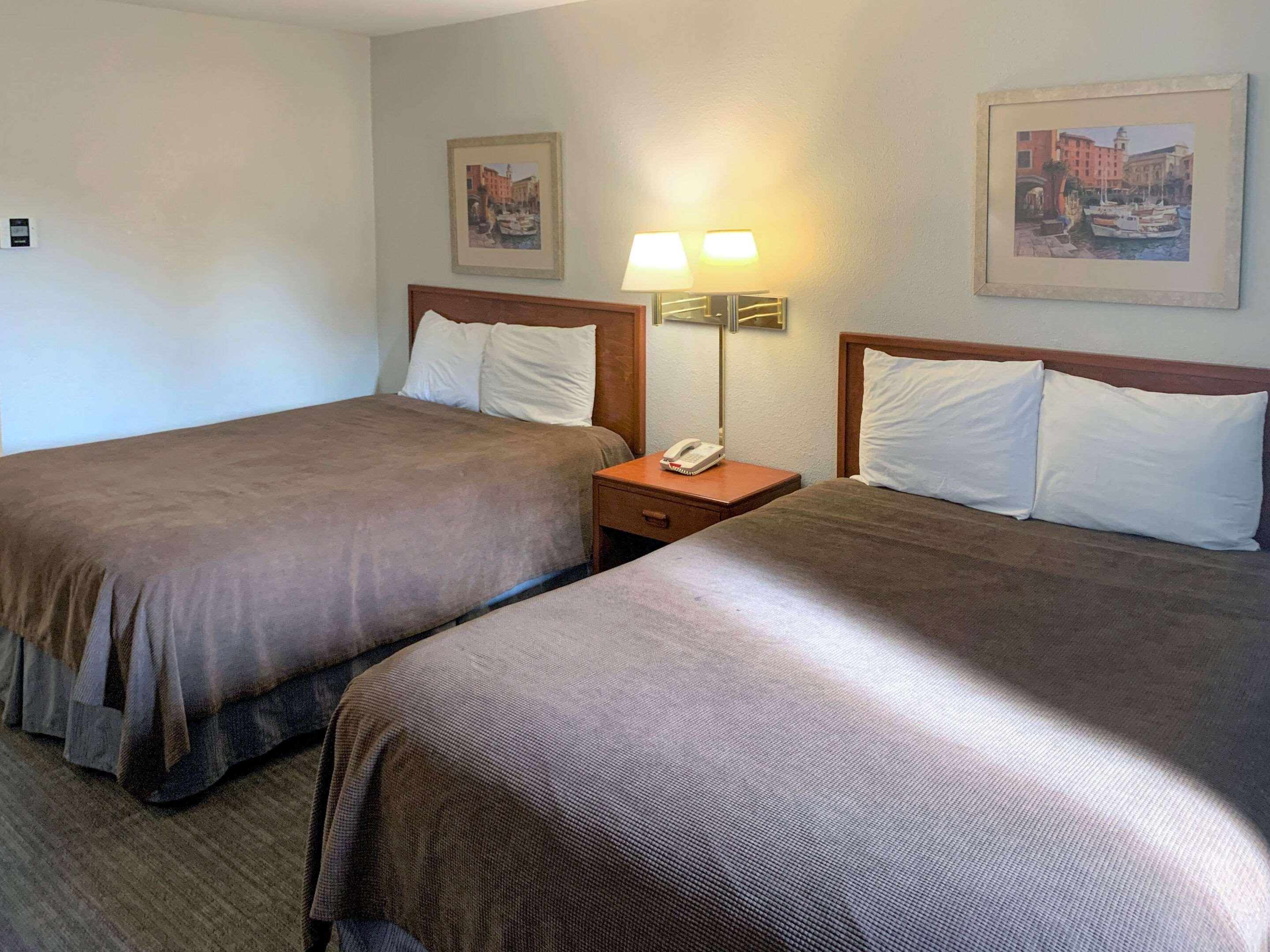 Rodeway Inn Sacramento-University Area Exterior photo